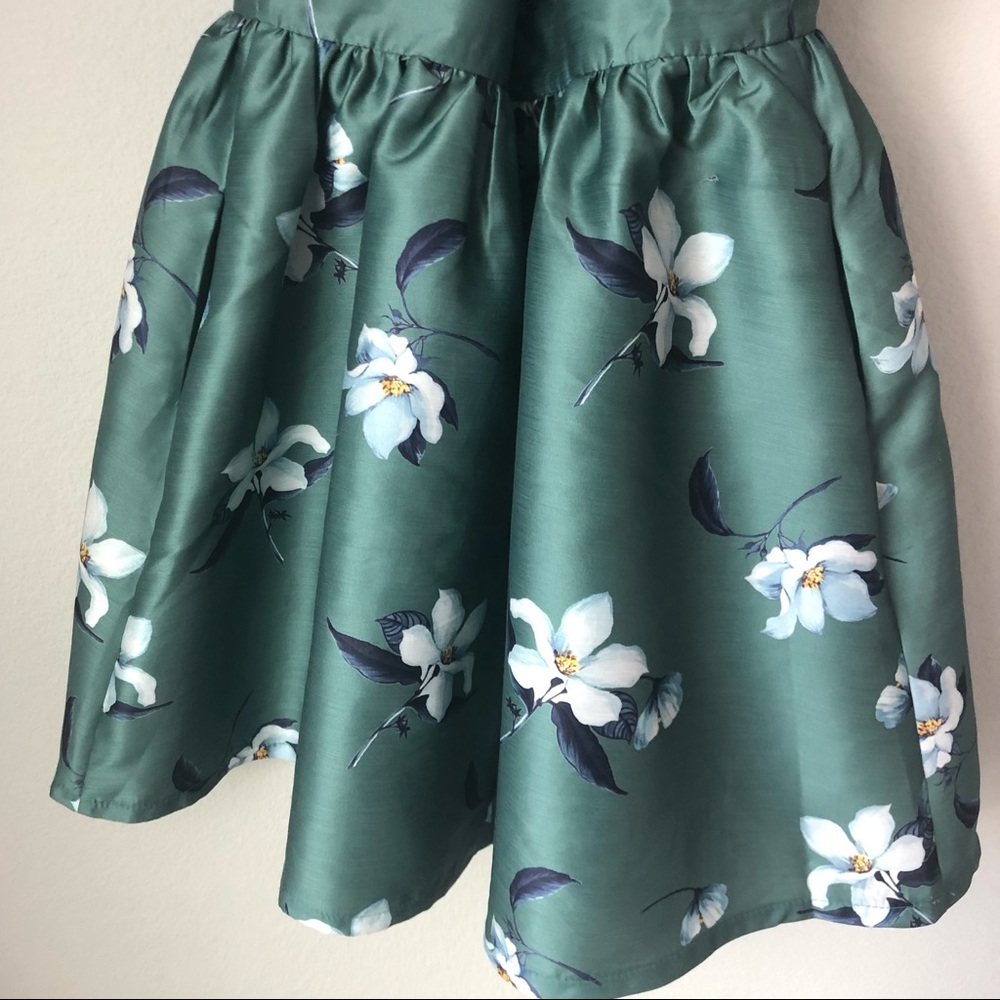 CLOSEOUT \L’atiste\• A-line Flared Cocktail Dress - Picture 9 of 16